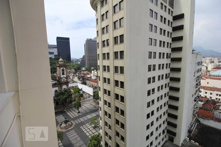 Vista de kitnet/studio à venda com 1 quarto, 40m² em Centro, Rio de Janeiro