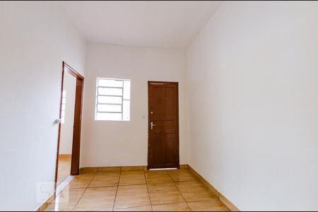 Sala de casa de condomínio para alugar com 2 quartos, 50m² em João Pinheiro, Belo Horizonte
