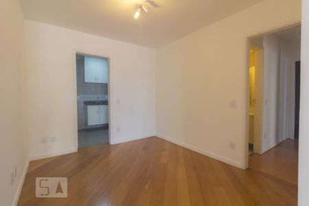 Sala de apartamento para alugar com 3 quartos, 85m² em Cidade Monções, São Paulo