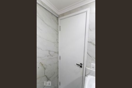 Apartamento à venda com 70m², 3 quartos e 2 vagas Apartamento à venda com 70m², 3 quartos e 2 vagasBanheiro Social