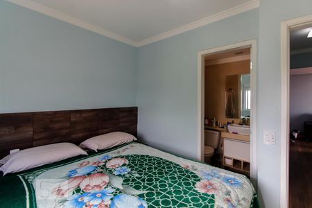 Apartamento à venda com 70m², 3 quartos e 2 vagas Apartamento à venda com 70m², 3 quartos e 2 vagasSuíte