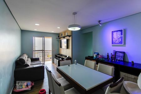 Sala de apartamento à venda com 3 quartos, 70m² em Picanço, Guarulhos
