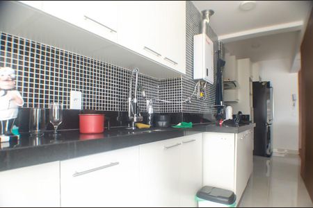 Cozinha de apartamento à venda com 3 quartos, 75m² em Vila Caju, São Paulo