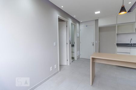 Sala de apartamento para alugar com 2 quartos, 34m² em Jurubatuba, São Paulo