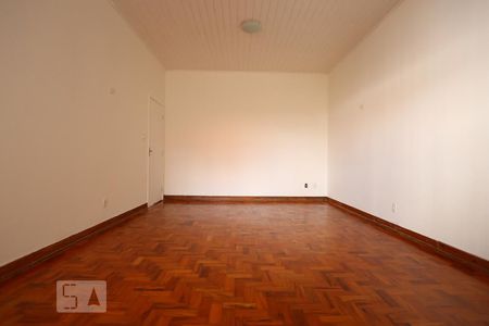 Apartamento para alugar com 140m², 3 quartos e sem vagaSala