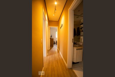 corredor de apartamento à venda com 3 quartos, 80m² em Jardim Paranapanema, Campinas