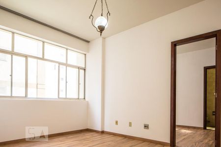 Sala de apartamento à venda com 1 quarto, 40m² em Lourdes, Belo Horizonte