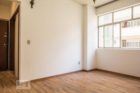 Sala de apartamento à venda com 1 quarto, 40m² em Lourdes, Belo Horizonte