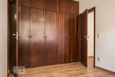 Quarto de apartamento à venda com 1 quarto, 40m² em Lourdes, Belo Horizonte