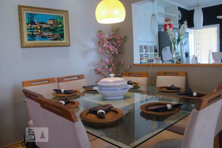 Sala de Jantar de casa para alugar com 4 quartos, 300m² em Jardim Maria Rosa, Taboão da Serra