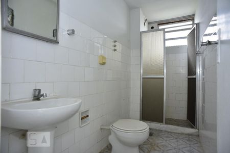 Banheiro de apartamento à venda com 2 quartos, 65m² em Taquara, Rio de Janeiro