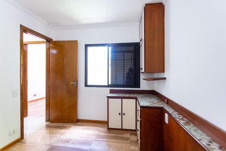Quarto 1 de apartamento à venda com 2 quartos, 70m² em Saúde, São Paulo