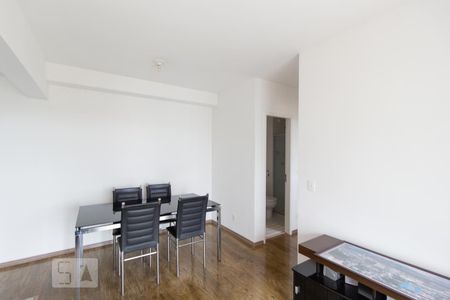 Sala de apartamento para alugar com 2 quartos, 50m² em Santo Amaro, São Paulo