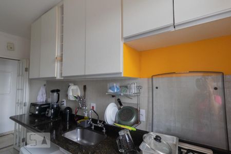 Apartamento à venda com 74m², 3 quartos e 2 vagas Apartamento à venda com 74m², 3 quartos e 2 vagasCozinha