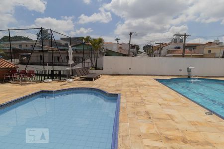 Apartamento à venda com 74m², 3 quartos e 2 vagas Apartamento à venda com 74m², 3 quartos e 2 vagasPiscina