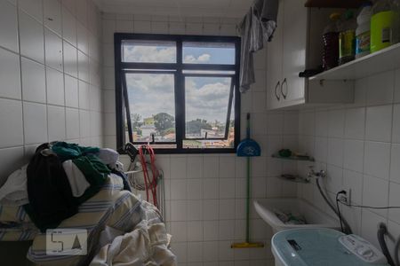 Apartamento à venda com 74m², 3 quartos e 2 vagas Apartamento à venda com 74m², 3 quartos e 2 vagasÁrea de Serviço