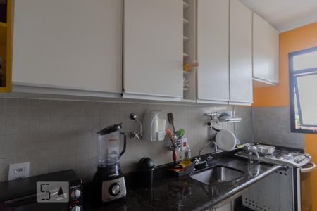 Apartamento à venda com 74m², 3 quartos e 2 vagas Apartamento à venda com 74m², 3 quartos e 2 vagasCozinha