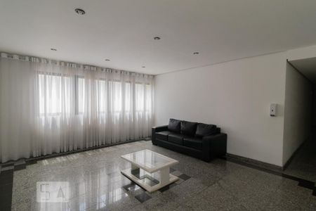 Apartamento à venda com 74m², 3 quartos e 2 vagas Apartamento à venda com 74m², 3 quartos e 2 vagasHall