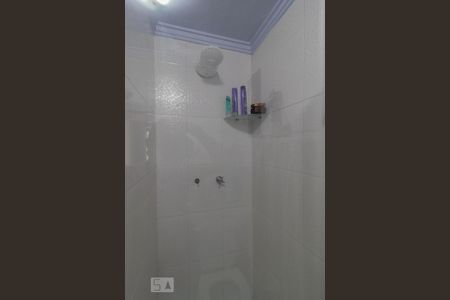 Apartamento à venda com 74m², 3 quartos e 2 vagas Apartamento à venda com 74m², 3 quartos e 2 vagasBanheiro da Suíte