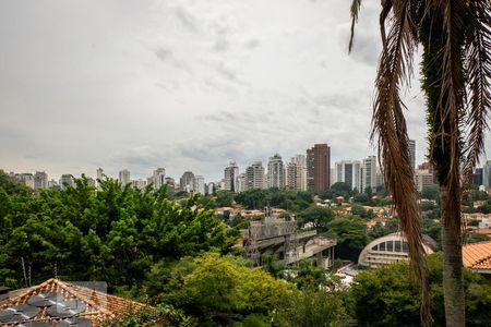 Vista do quarto 1 de casa à venda com 3 quartos, 505m² em Pacaembu, São Paulo