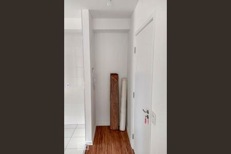 Sala de apartamento à venda com 2 quartos, 46m² em Jardim Campanario, Diadema