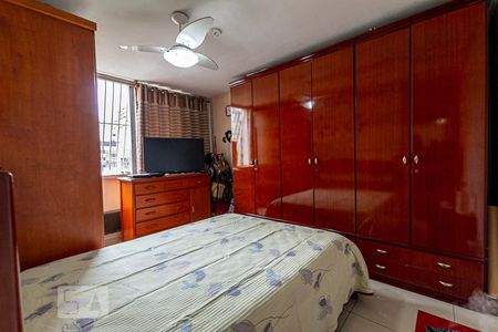 Suite  de apartamento à venda com 2 quartos, 86m² em Icaraí, Niterói