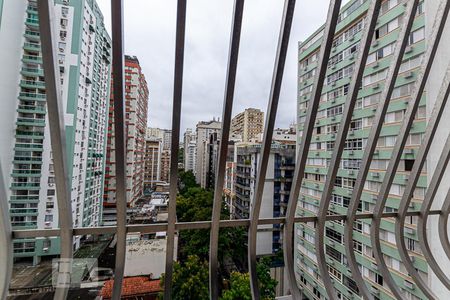 Vista da Suite  de apartamento à venda com 2 quartos, 86m² em Icaraí, Niterói