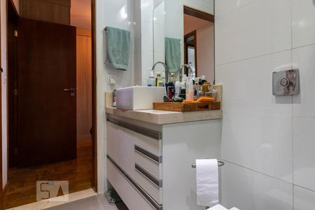 Banheiro Suite de apartamento à venda com 3 quartos, 110m² em Planalto Paulista, São Paulo