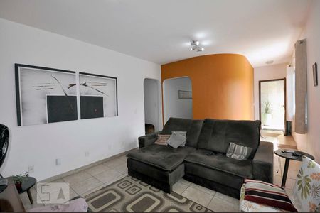 Detalhe Sala de casa à venda com 3 quartos, 250m² em Vila Adalgisa, Osasco