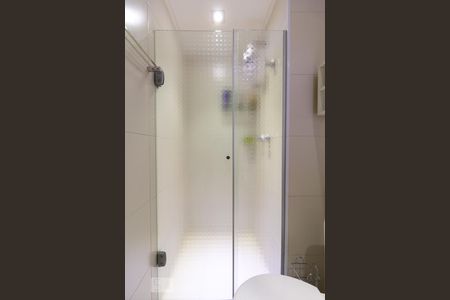 Apartamento à venda com 64m², 2 quartos e 1 vaga Apartamento à venda com 64m², 2 quartos e 1 vagaBanheiro Social