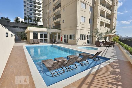 Apartamento à venda com 64m², 2 quartos e 1 vaga Apartamento à venda com 64m², 2 quartos e 1 vagaPiscina Externa