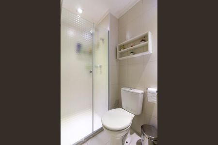 Apartamento à venda com 64m², 2 quartos e 1 vaga Apartamento à venda com 64m², 2 quartos e 1 vagaBanheiro Social