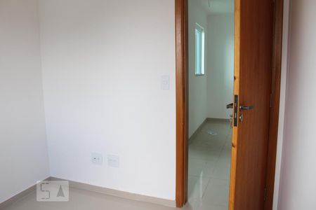 quarto 1 de apartamento para alugar com 2 quartos, 40m² em Parque Boturussu, São Paulo