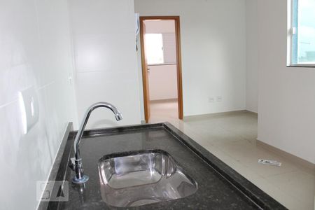 cozinha de apartamento para alugar com 2 quartos, 40m² em Parque Boturussu, São Paulo