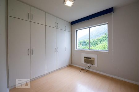 Quarto 1 de apartamento à venda com 2 quartos, 70m² em Jardim Botânico, Rio de Janeiro