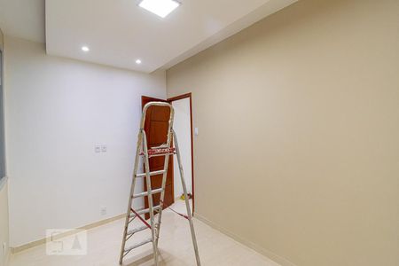 Quarto de kitnet/studio à venda com 1 quarto, 30m² em Centro, Niterói