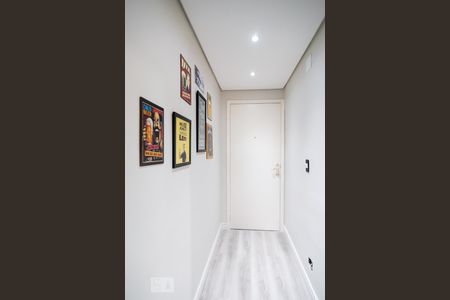 Sala Entrada de apartamento à venda com 2 quartos, 59m² em Vila São Paulo, São Paulo