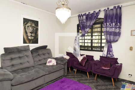 Casa para alugar com 2 quartos, 300m² em Cidade Antônio Estêvão de Carvalho, São Paulo