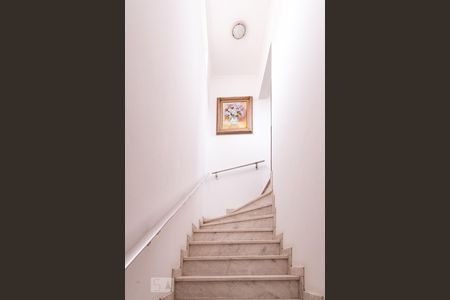 Escada de casa à venda com 4 quartos, 212m² em Planalto Paulista, São Paulo