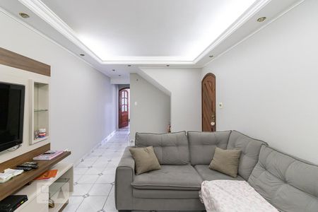 Casa à venda com 185m², 3 quartos e 2 vagasSala