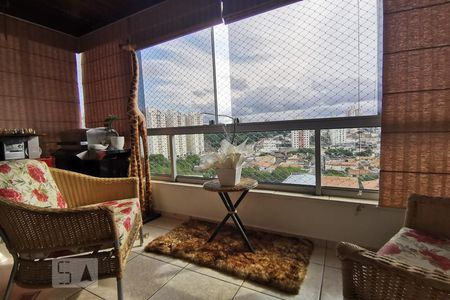 Sacada de apartamento à venda com 4 quartos, 190m² em Jardim Londrina, São Paulo