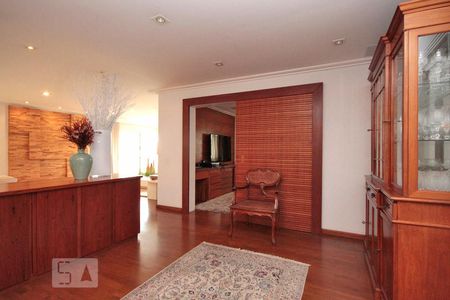 Sala de apartamento à venda com 3 quartos, 185m² em Higienópolis, São Paulo