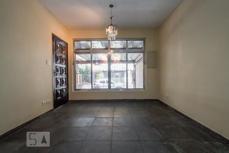 Sala de casa para alugar com 3 quartos, 150m² em Vila Anhangüera, São Paulo