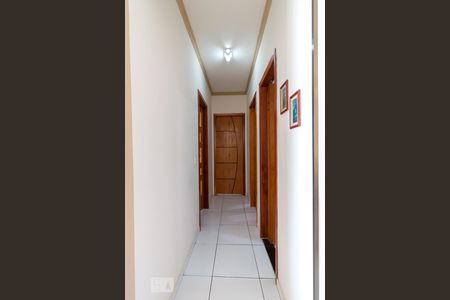 Corredor de apartamento para alugar com 3 quartos, 92m² em Macedo, Guarulhos