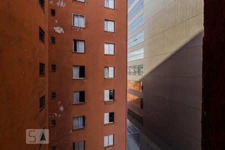 Vista da Sala/Quarto de kitnet/studio para alugar com 1 quarto, 29m² em Liberdade, São Paulo