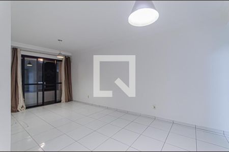 Sala de apartamento à venda com 1 quarto, 77m² em Vila Monumento, São Paulo