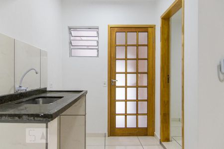 Sala/ Cozinha de apartamento para alugar com 2 quartos, 40m² em Parque Novo Oratório, Santo André