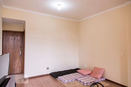Sala de apartamento para alugar com 3 quartos, 75m² em Dom Cabral, Belo Horizonte