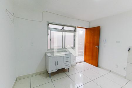 Sala/Cozinha de apartamento para alugar com 1 quarto, 28m² em Parque Novo Oratório, Santo André