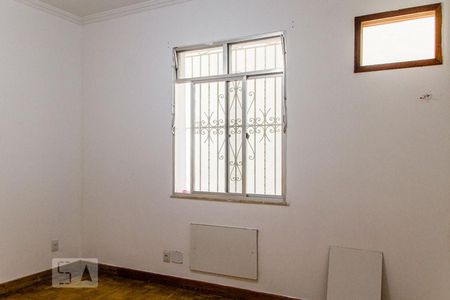 Quarto 2 de apartamento para alugar com 2 quartos, 60m² em Jardim Guanabara, Rio de Janeiro